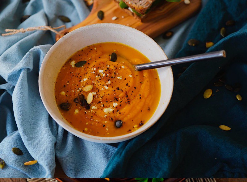 photo_5017516744243260775_x